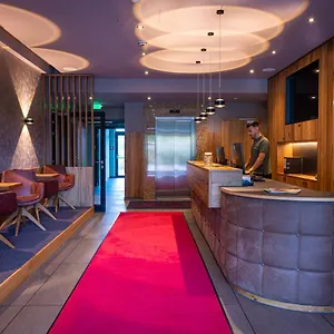  Hotel Kb